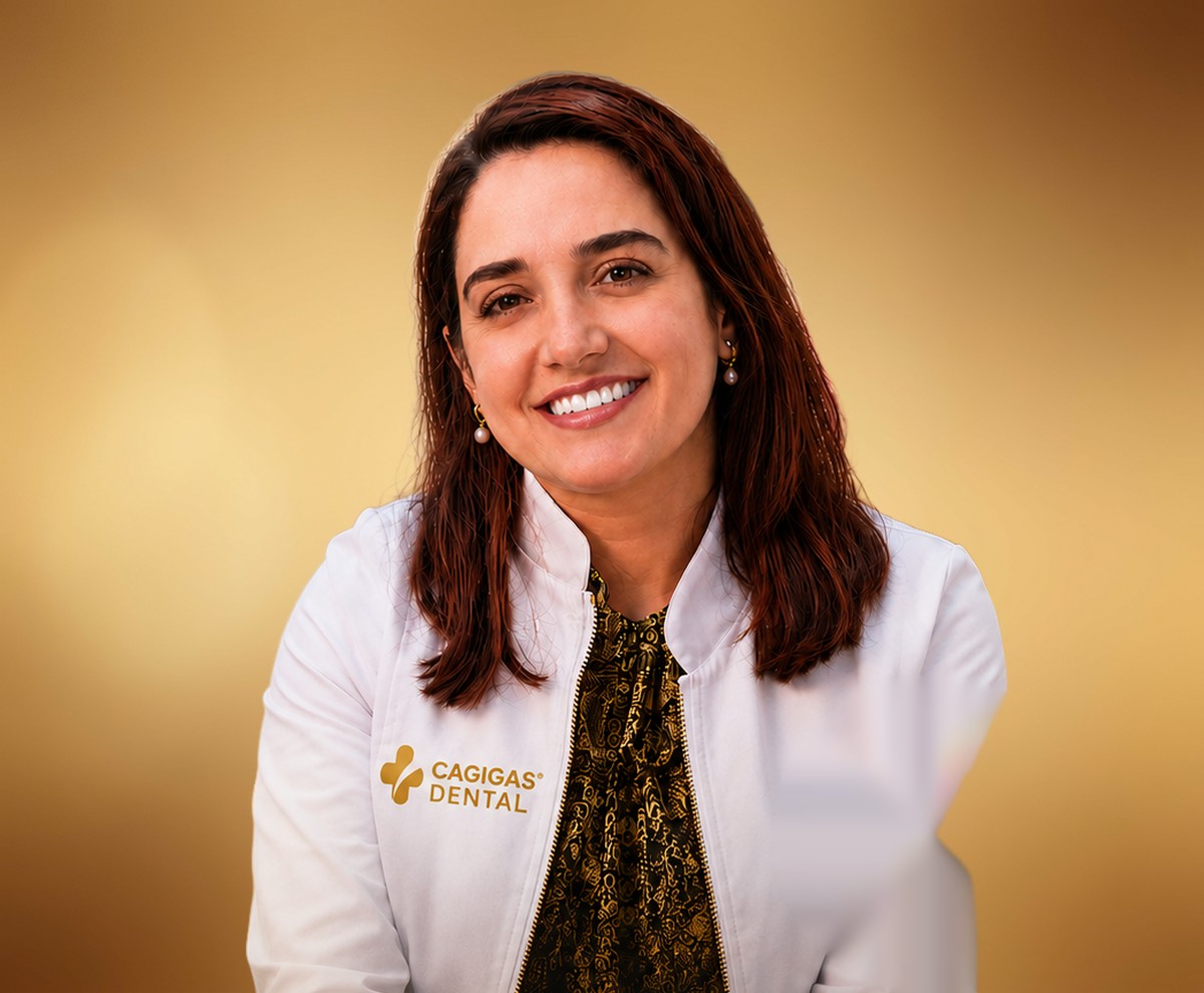 Dr. Arianna Romero, dentist at Cagigas Dental in Lake Worth